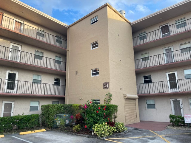 2 of 56 - 225 Bonnie Boulevard #211, Palm Springs, FL