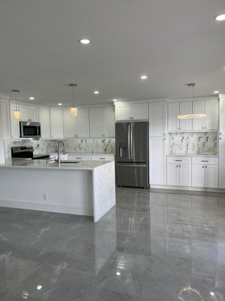 Photo of Listing #RX-11063719