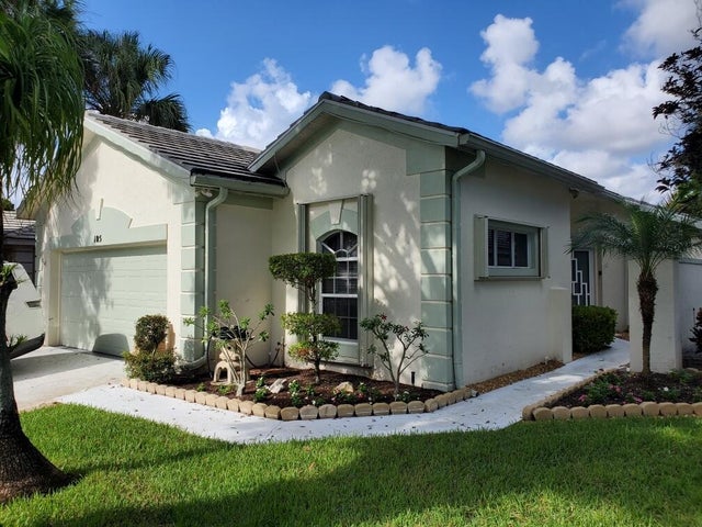 1 of 29 - 105 Harbor Lake Circle, Greenacres, FL