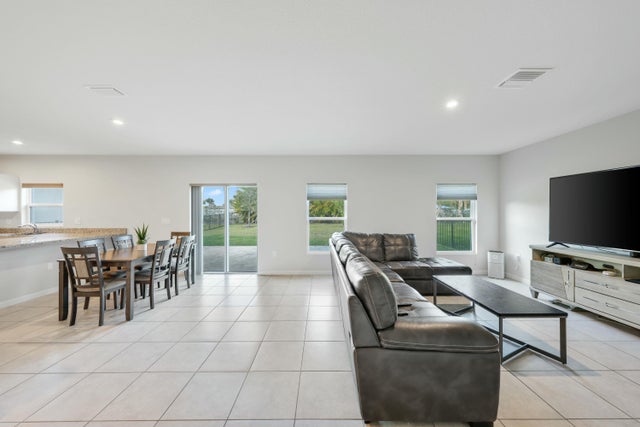 5 of 47 - 514 Raspberry Road, Fort Pierce, FL