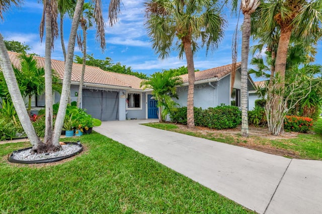 2 of 50 - 9912 Watermill Cir #f, Boynton Beach, FL