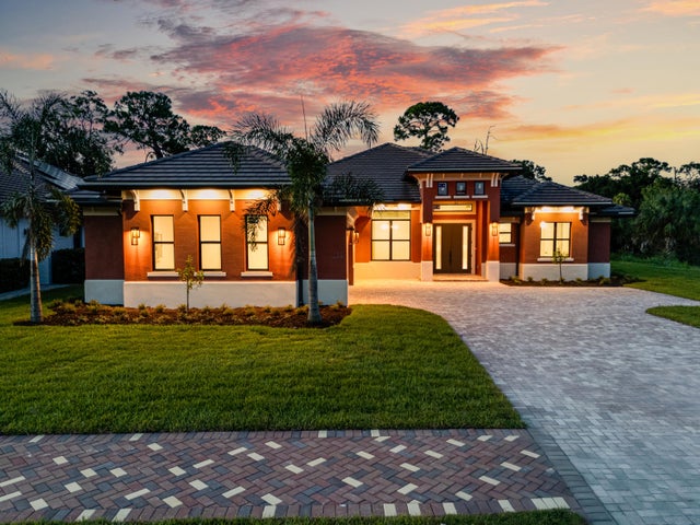 1 of 58 - 122 Se Via Lago Garda, Port Saint Lucie, FL