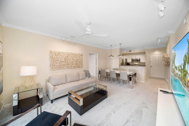 4 of 32 - 720 S Sapodilla Avenue #301, West Palm Beach, FL