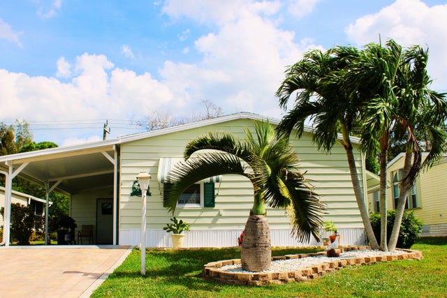 2 of 36 - 480 Thames Bluff Ridge #46, Fort Pierce, FL