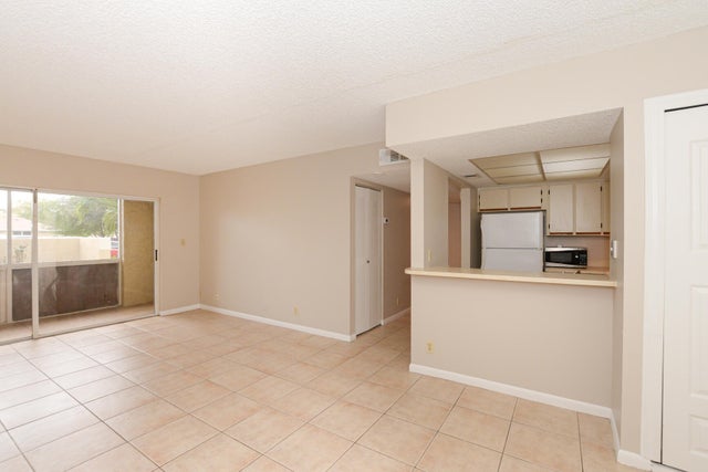 4 of 33 - 1540 Se Royal Green Circle #103, Port Saint Lucie, FL