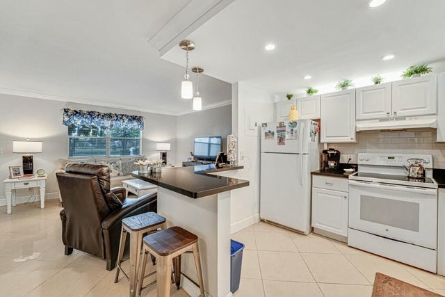 5 of 22 - 350 Tuscany G, Delray Beach, FL