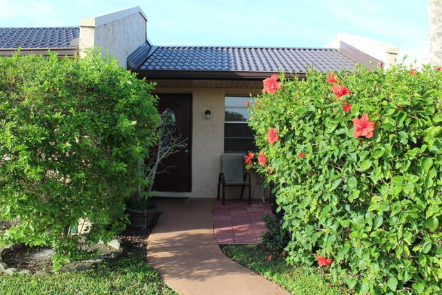 1 of 44 - 149 Lake Gloria Drive, West Palm Beach, FL