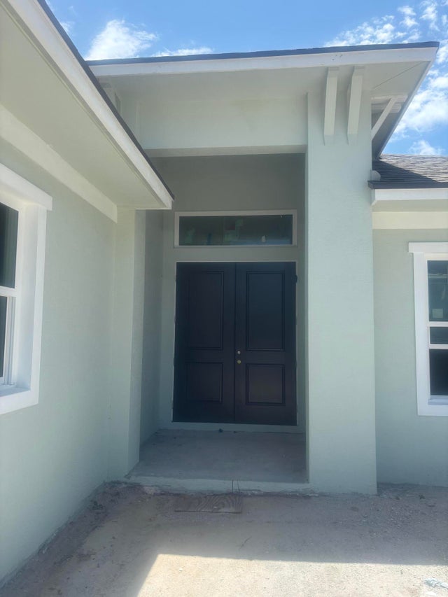 2 of 3 - 6635 49th Court, Vero Beach, FL