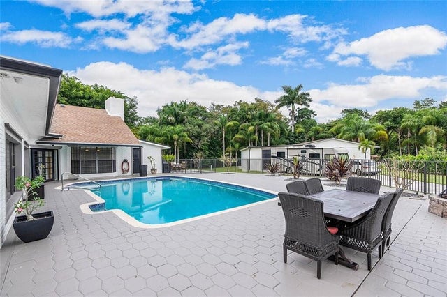 3 of 17 - 6770 Nw 84th Avenue, Parkland, FL