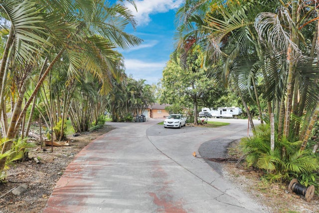 3 of 31 - 100 Possum Pass, West Palm Beach, FL