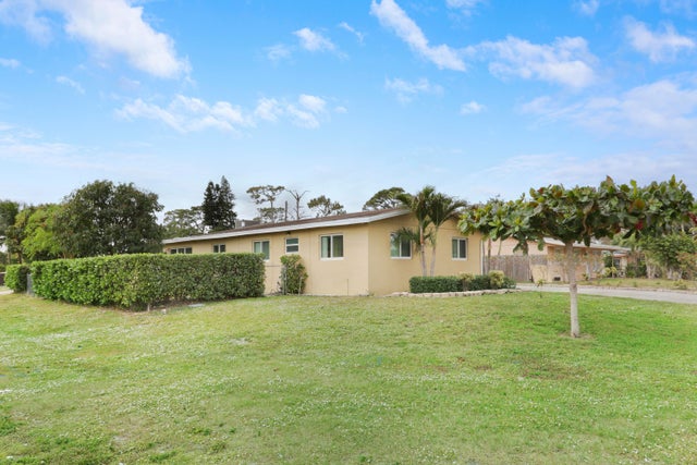 3 of 34 - 827 Caroline Avenue, West Palm Beach, FL