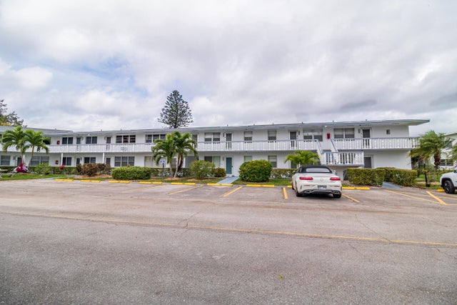 3 of 28 - 120 Northampton #f, West Palm Beach, FL