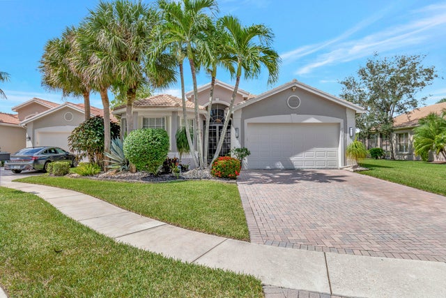 2 of 50 - 7917 Charlemont Pt, Lake Worth, FL