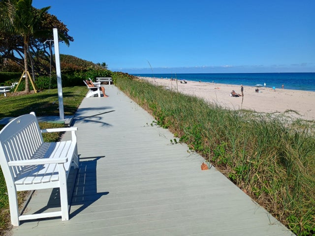 2 of 26 - 5505 N Ocean Boulevard #6-206, Ocean Ridge, FL