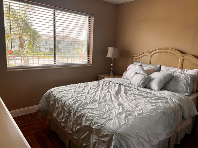 5 of 28 - 4070 Tivoli Court #202, Lake Worth, FL
