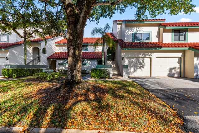 3 of 31 - 24 W Lexington Lane W #c, Palm Beach Gardens, FL