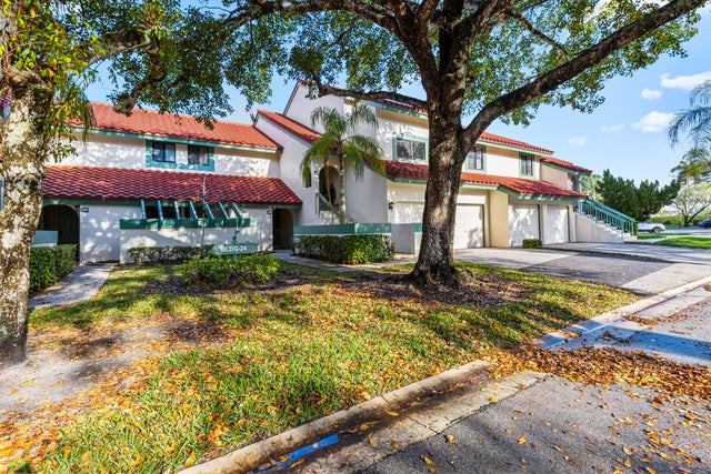 4 of 31 - 24 W Lexington Lane W #c, Palm Beach Gardens, FL