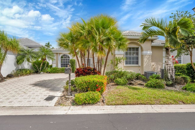 2 of 46 - 11914 Fountainside Circle, Boynton Beach, FL