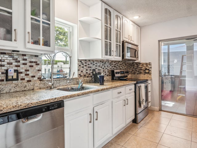 3 of 17 - 8761 Echo Lane, Boca Raton, FL