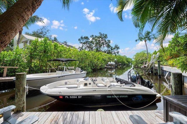 2 of 43 - 709 Irwin Lane, Jupiter, FL