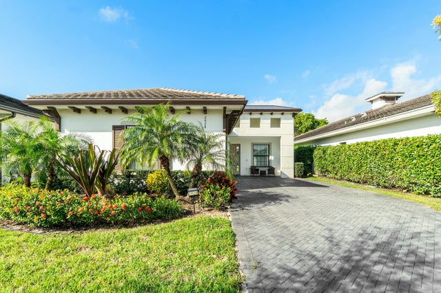 2 of 32 - 2928 Gin Berry Way, West Palm Beach, FL