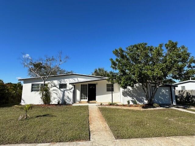 2 of 23 - 874 Dolores St, Sebastian, FL