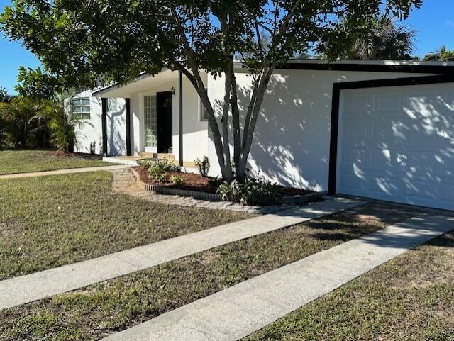 4 of 23 - 874 Dolores St, Sebastian, FL