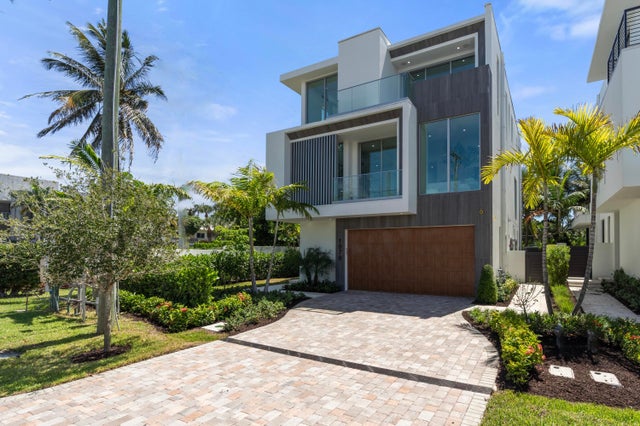 4 of 55 - 1070 Del Harbour Drive, Delray Beach, FL