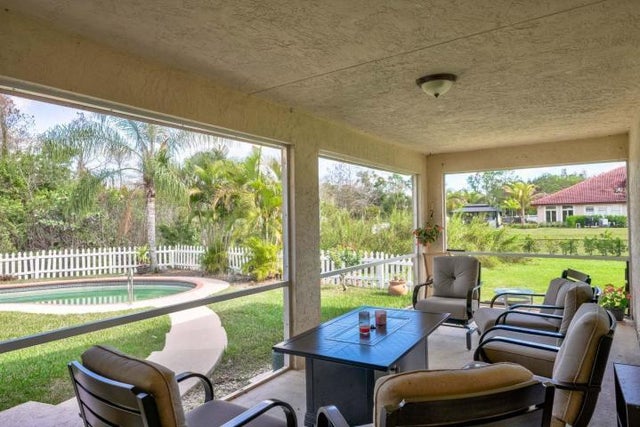 5 of 105 - 8671 155th Place N, Palm Beach Gardens, FL