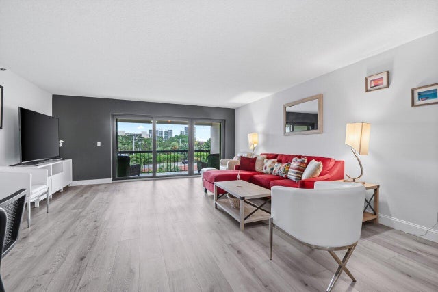 5 of 42 - 300 Golfview Road #402, North Palm Beach, FL