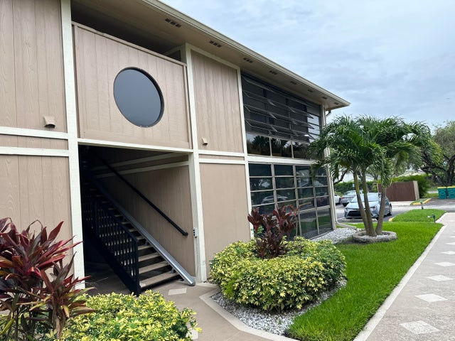 3 of 29 - 7837 Ashmont Circle #212, Tamarac, FL