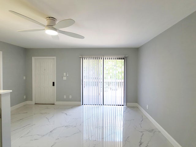 5 of 28 - 631 Executive Center Drive #k204, West Palm Beach, FL