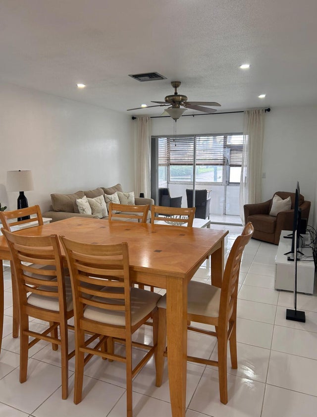 3 of 33 - 2894 Crosley Drive E #d, West Palm Beach, FL