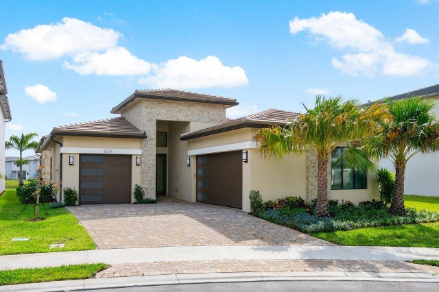 4 of 64 - 8254 Royal County Down Road, Boca Raton, FL