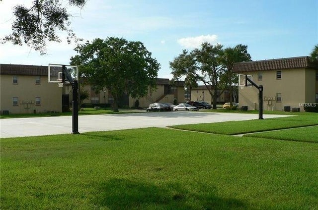 3 of 25 - 142 Windtree Lane #202, Winter Garden, FL