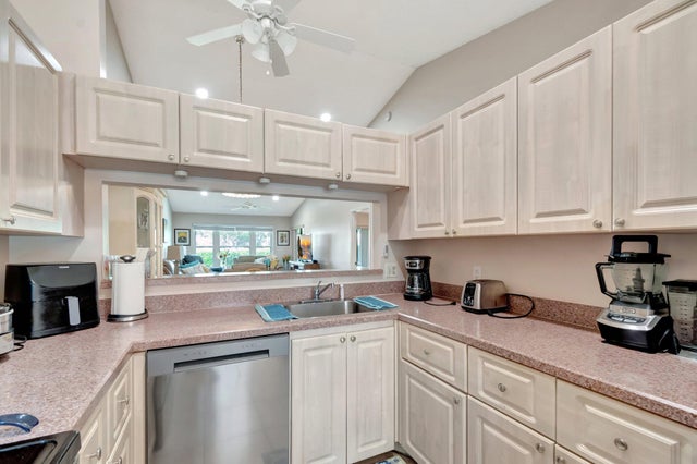 4 of 37 - 12167 Country Greens Boulevard, Boynton Beach, FL