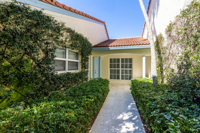 2 of 21 - 2521 Vista Del Prado Drive, Wellington, FL