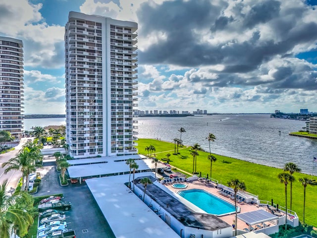 2 of 62 - 123 Lakeshore Drive #745, North Palm Beach, FL