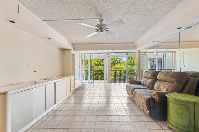 5 of 30 - 2802 N 46th Avenue #b513, Hollywood, FL