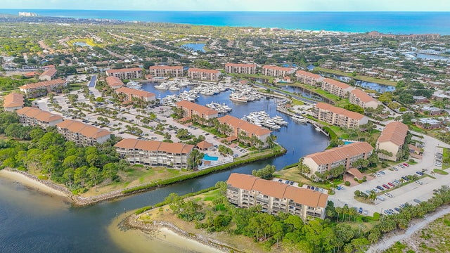 3 of 44 - 2101 Marina Isle Wy #503, Jupiter, FL