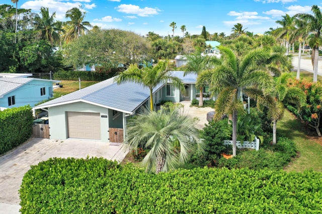 4 of 40 - 1920 Jacaranda Drive, Fort Pierce, FL