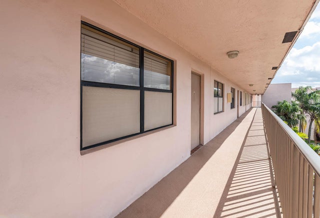 5 of 31 - 2606 Nw 104th Avenue #406, Sunrise, FL