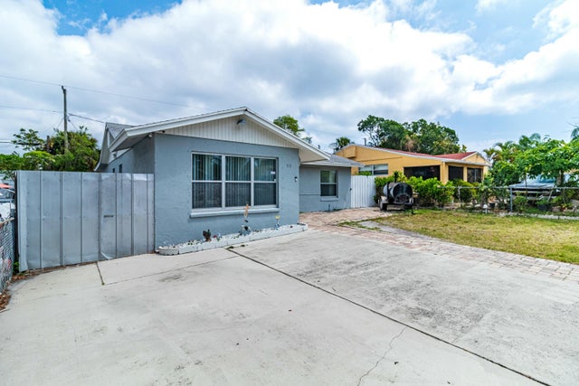 3 of 27 - 513 El Vedado, West Palm Beach, FL