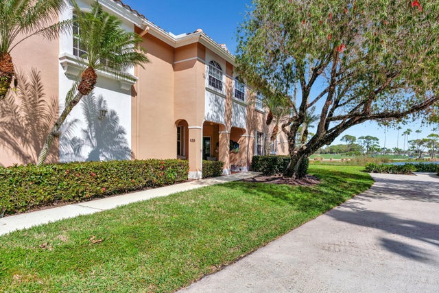 1 of 52 - 125 Legendary Circle, Palm Beach Gardens, FL