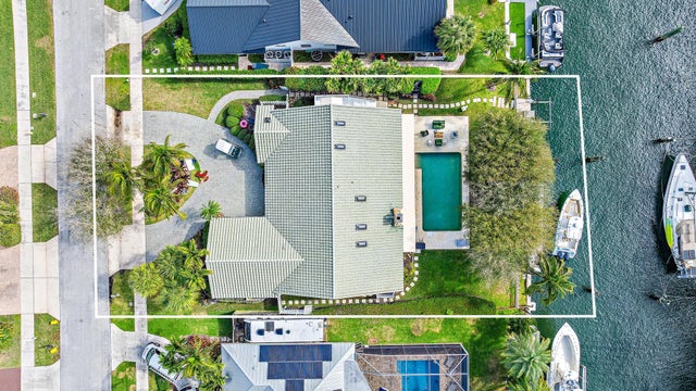 1 of 61 - 126 Anchorage Dr S, North Palm Beach, FL