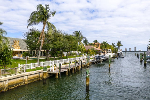 2 of 61 - 126 Anchorage Dr S, North Palm Beach, FL