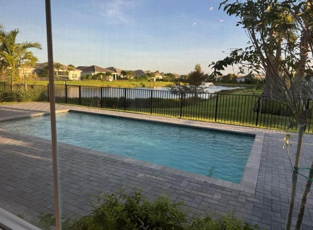 1 of 62 - 10036 Seagrass Way, Palm Beach Gardens, FL