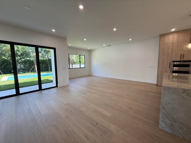 3 of 31 - 122 Auburn Drive, Lake Worth Beach, FL