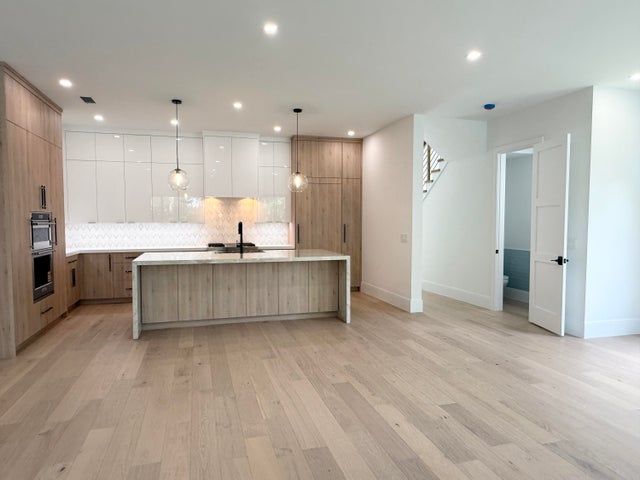 4 of 31 - 122 Auburn Drive, Lake Worth Beach, FL