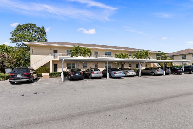 2 of 31 - 2950 Se Ocean Blvd #117-8, Stuart, FL